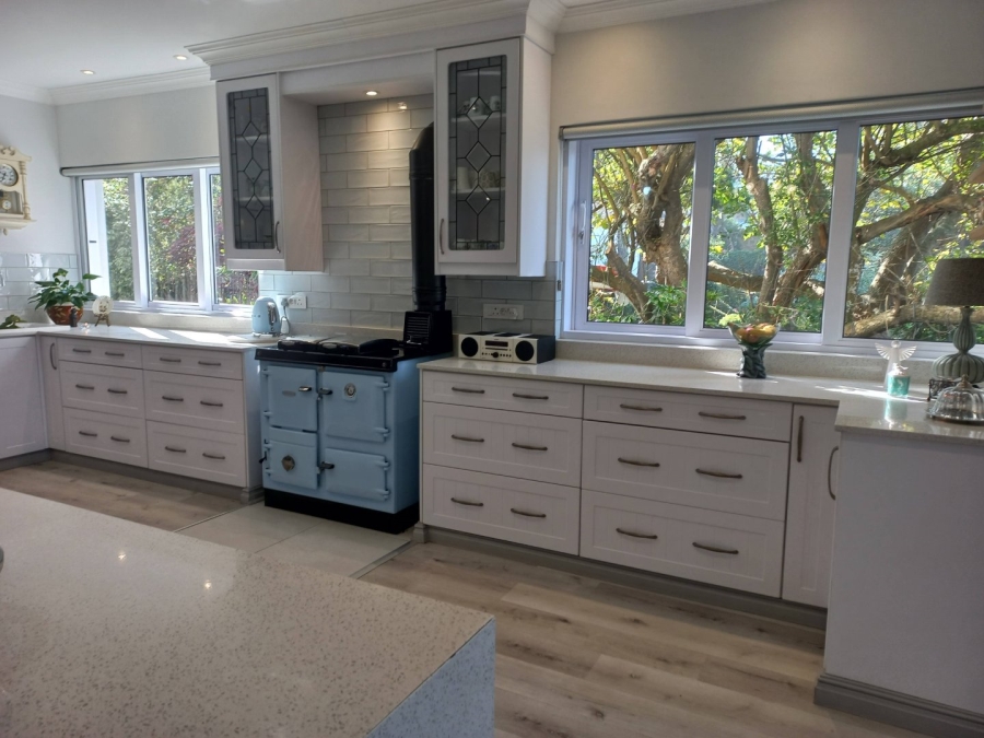12 Bedroom Property for Sale in Wilderness Central Western Cape